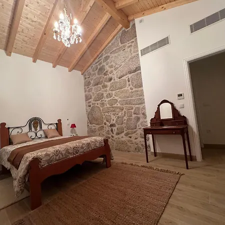 בית נופש Eido De Bairros - Casa Cantinho Da Touca סואז'ו