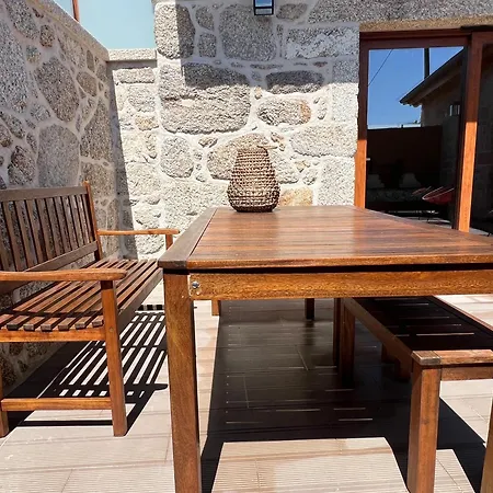 Eido De Bairros - Casa Cantinho Da Touca סואז'ו