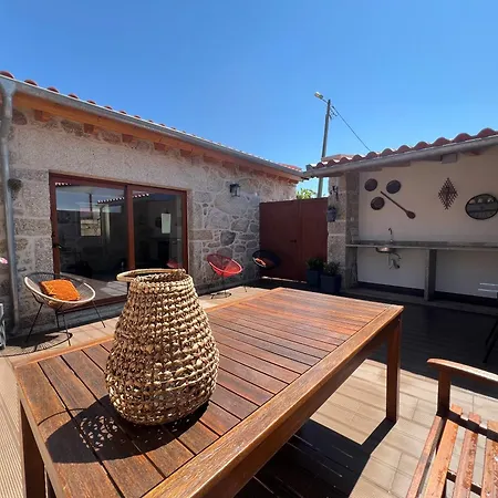 Eido De Bairros - Casa Cantinho Da Touca * סואז'ו